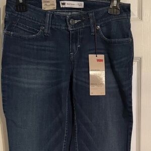 Levi’s Macy’s Bold Curve Low Rise Skinny Women’s Jeans Size 7M/28x32 New